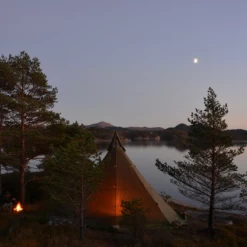 Tipi Helsport Varanger 8-10 -Survie en plein air helsport varanger 4 6 pers 02 2