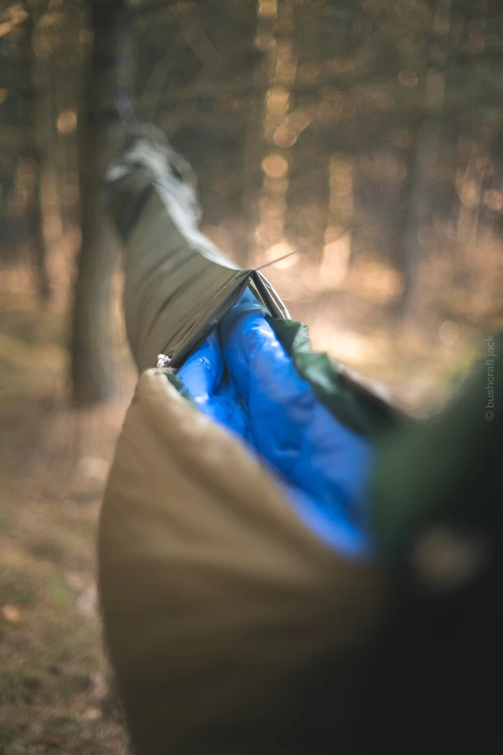 Lesovik Larva Lesovik Larva -Survie en plein air lesovik larva 06