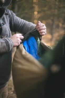 Lesovik Larva 10 Lesovik Larva -Survie en plein air lesovik larva 09